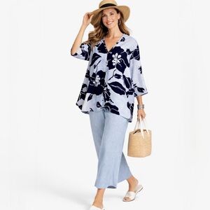 ALEMBIKA Navy Blue Hawaiian Floral Shell Button Oversized Top Sz 3 US 14-16🧡